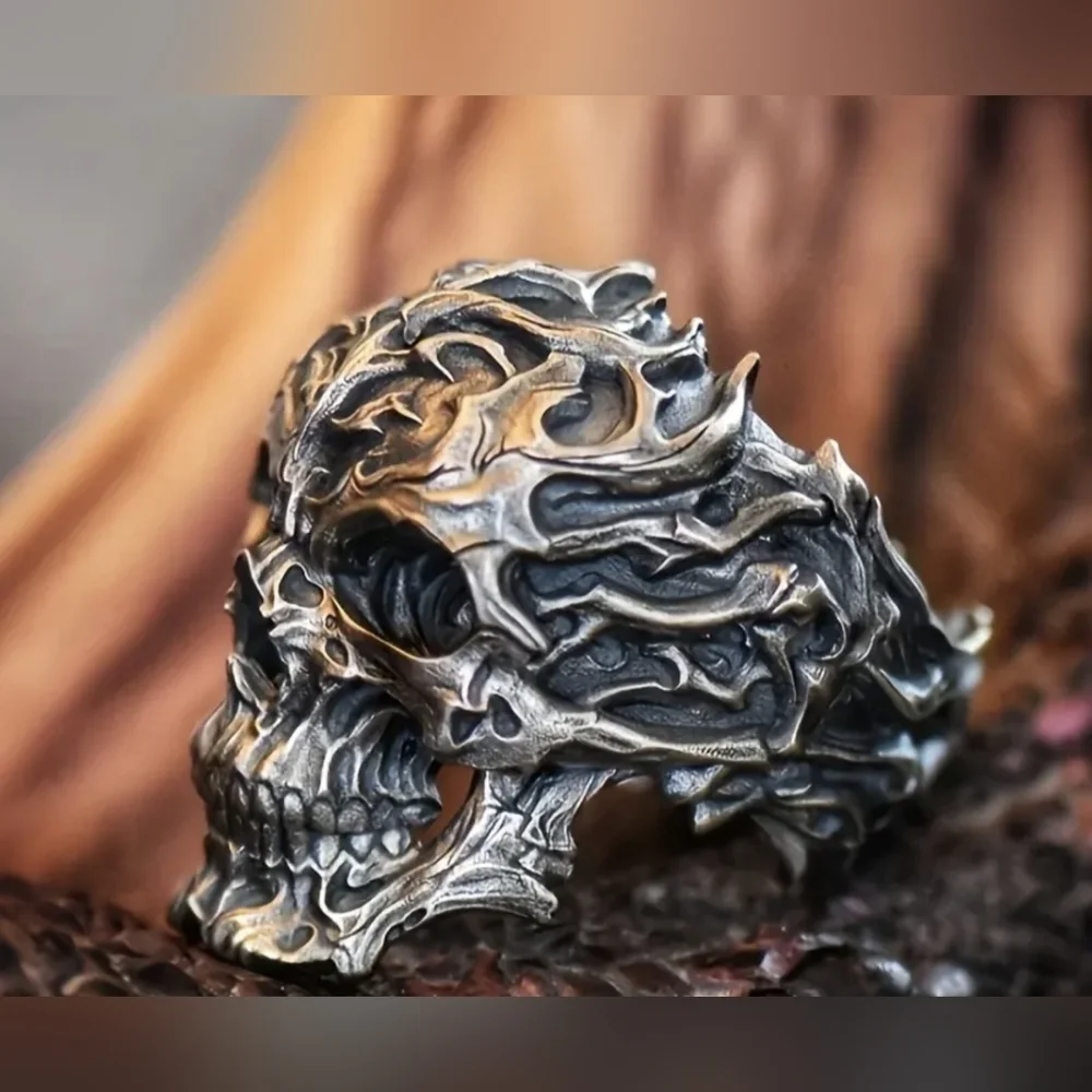 New Skull Statement Ring Silver Tone Gothic Skull Ring Biker Punk Ring, T2B3D